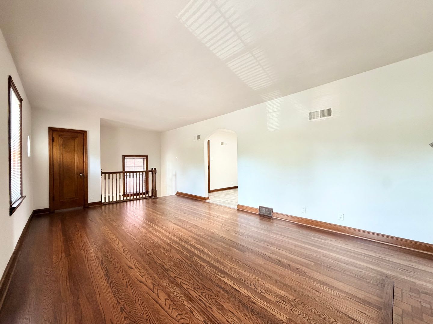 4734 Locke Avenue – photo 3