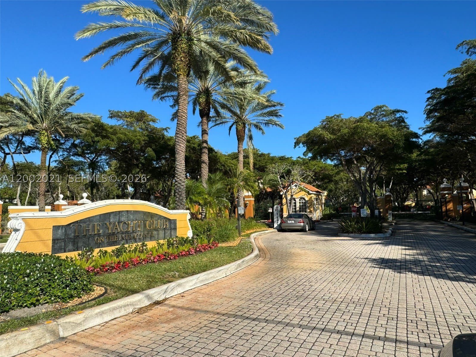 111 Yacht Club Way – photo 4