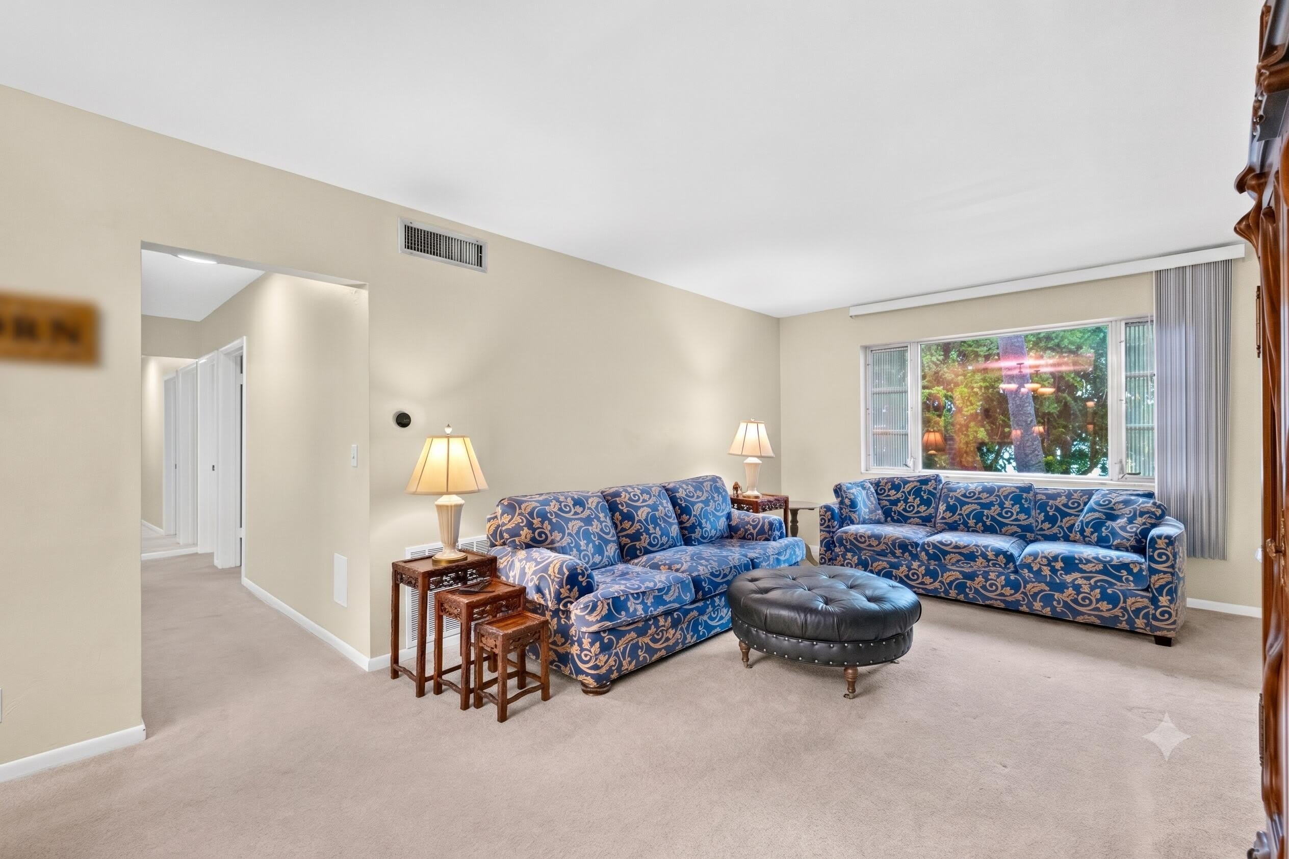 400 S Cypress Road – photo 3