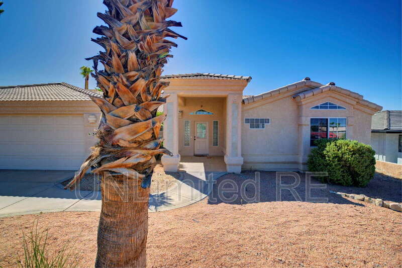 304 Acoma Blvd S – photo 2