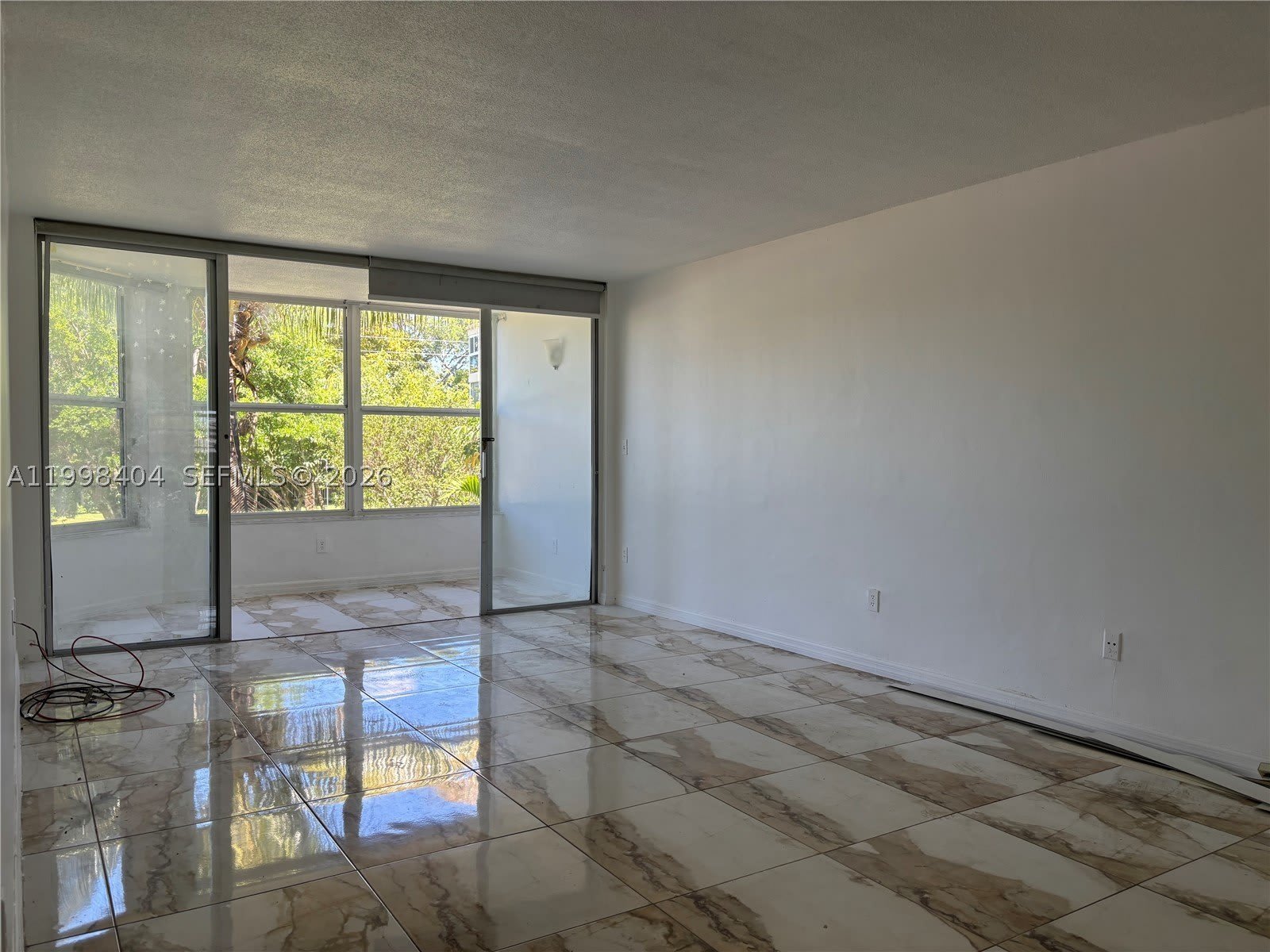 1501 NE 191st St – photo 3