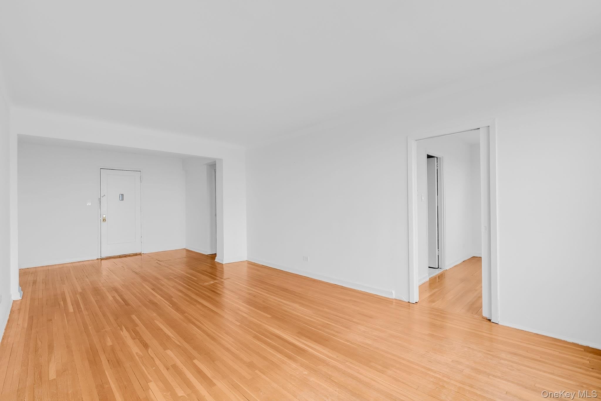 143-50 Hoover Avenue – photo 4