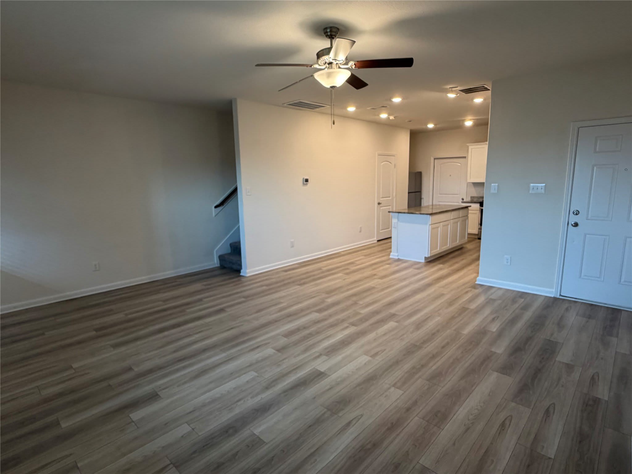 327 Stone Court – photo 4