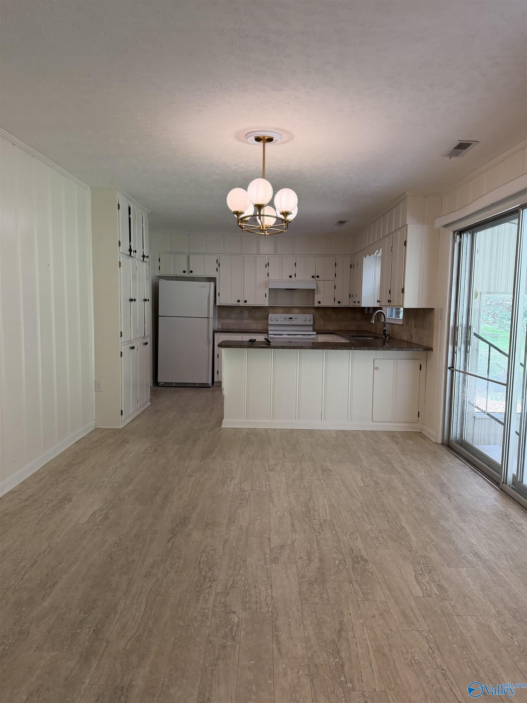 5002 Holmes Avenue – photo 1