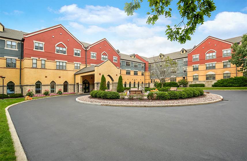 Lake Oaks Apartments – photo 1