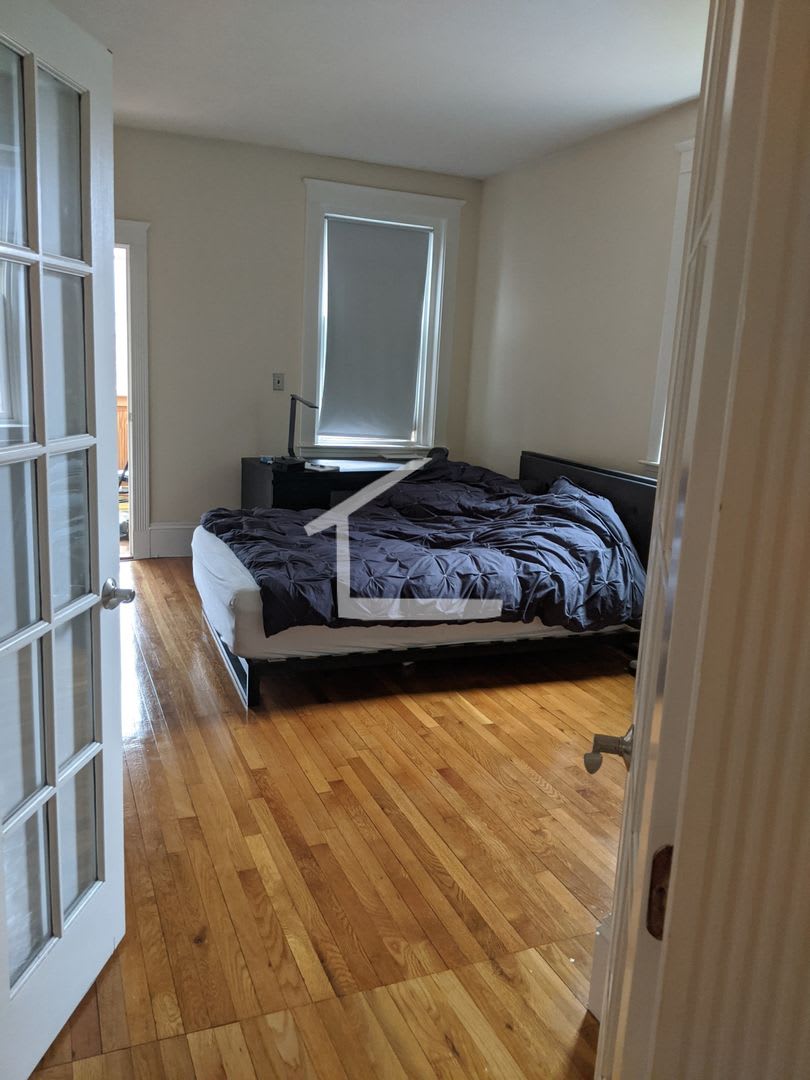 Nice 2 bed with office – photo 1