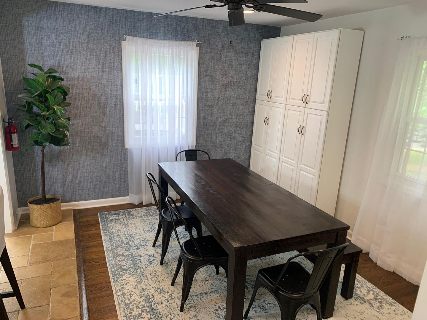 Available immediately!! Large House in Cherry Hill East – photo 2