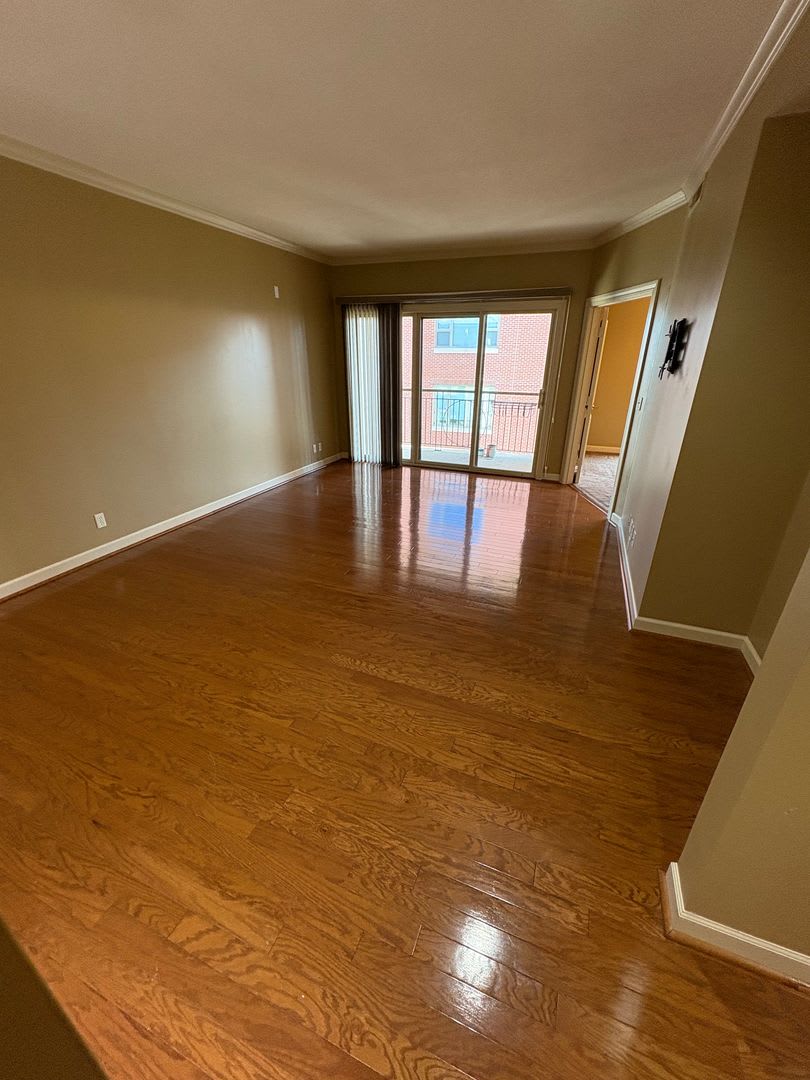 4949 Wornall Rd APT 403 – photo 2