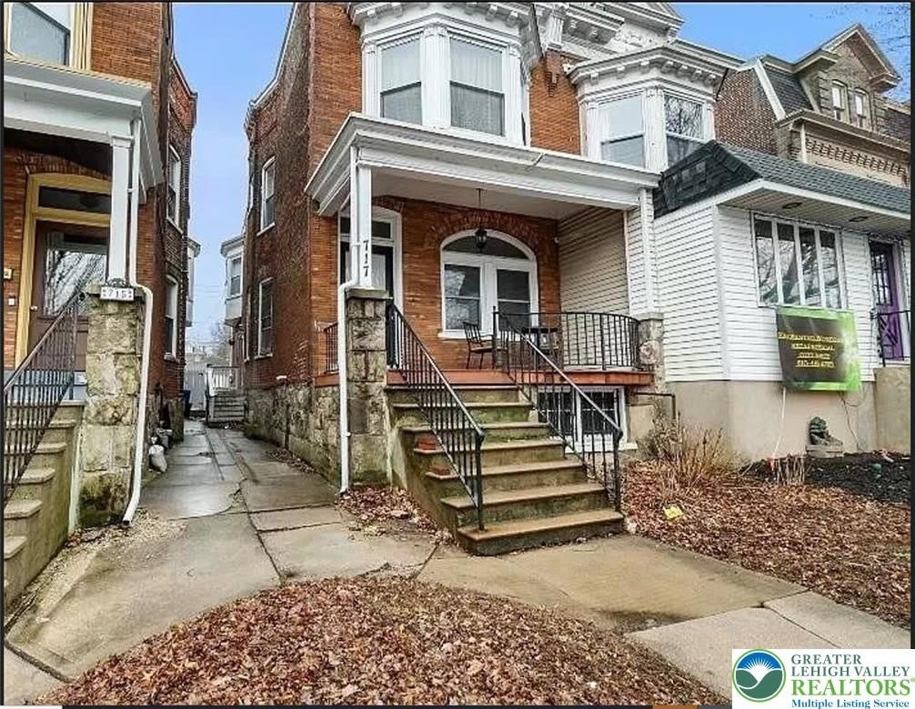 717 W Broad Street – photo 2