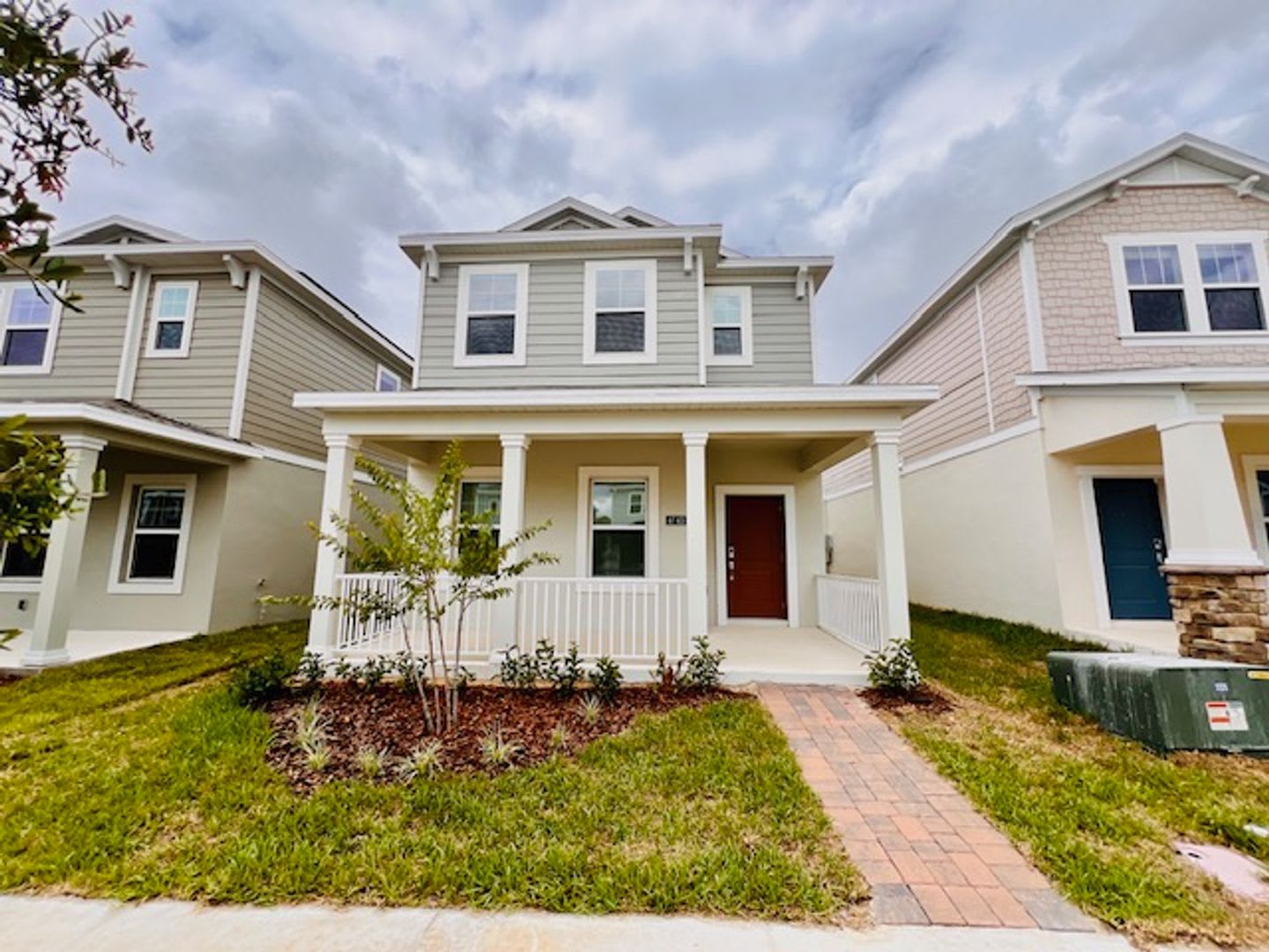 4-Bedroom, 3 Bath Two Story Single Family in Apopka, FL – photo 1