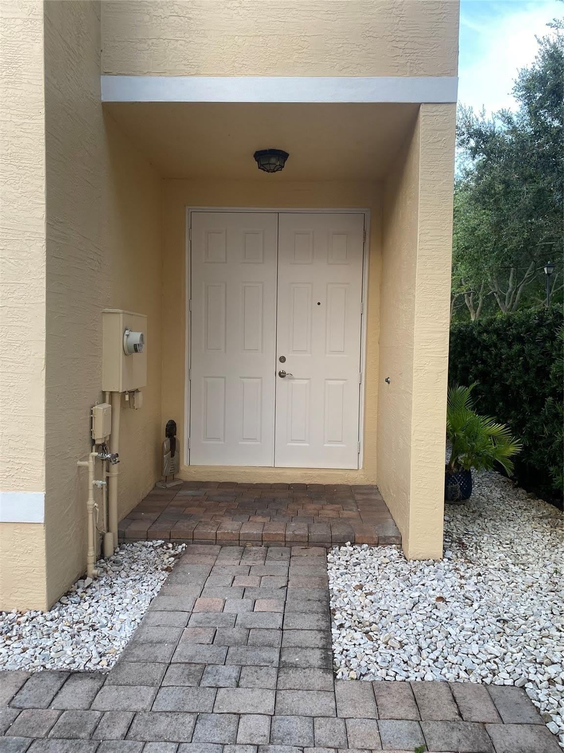 6300 Landings Way – photo 2