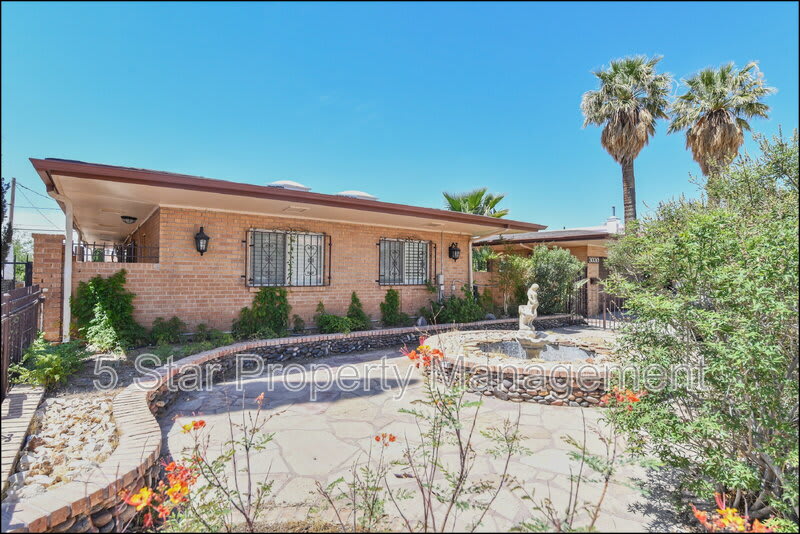 3030 Aurora Avenue – photo 4