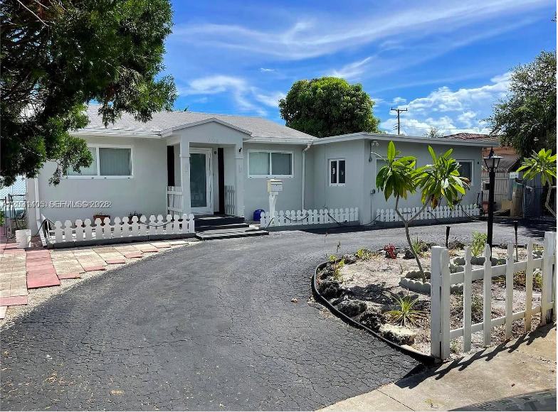 1716 Liberty Street – photo 1
