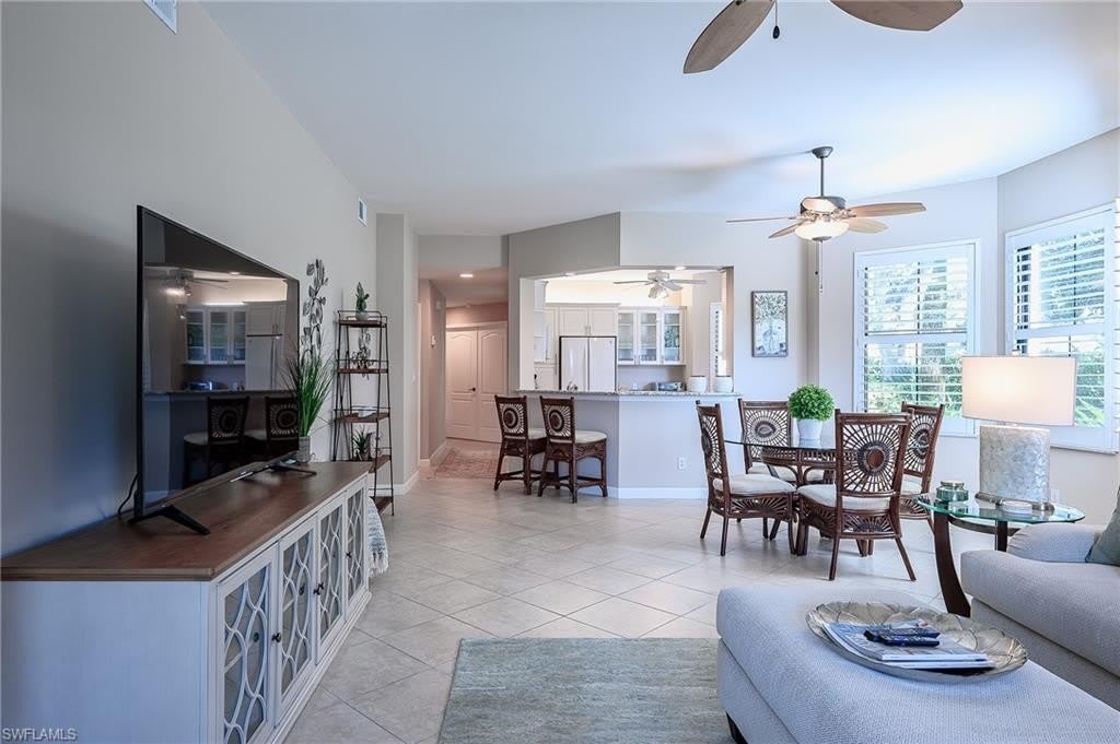 2371 Ravenna Blvd – photo 5