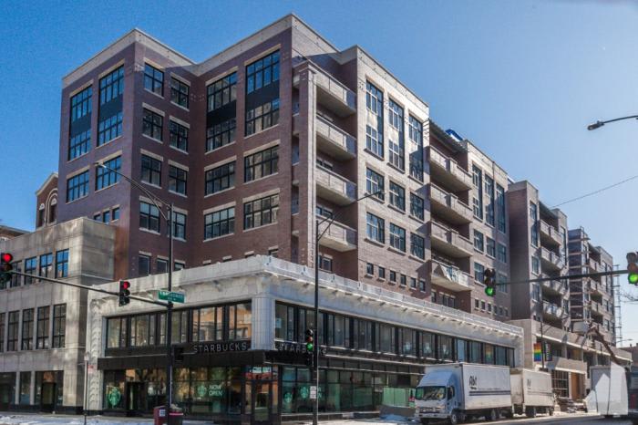 3833 NORTH BROADWAY ST. – photo 1