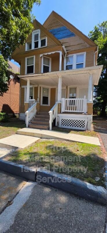 1583 E 84 St – photo 1