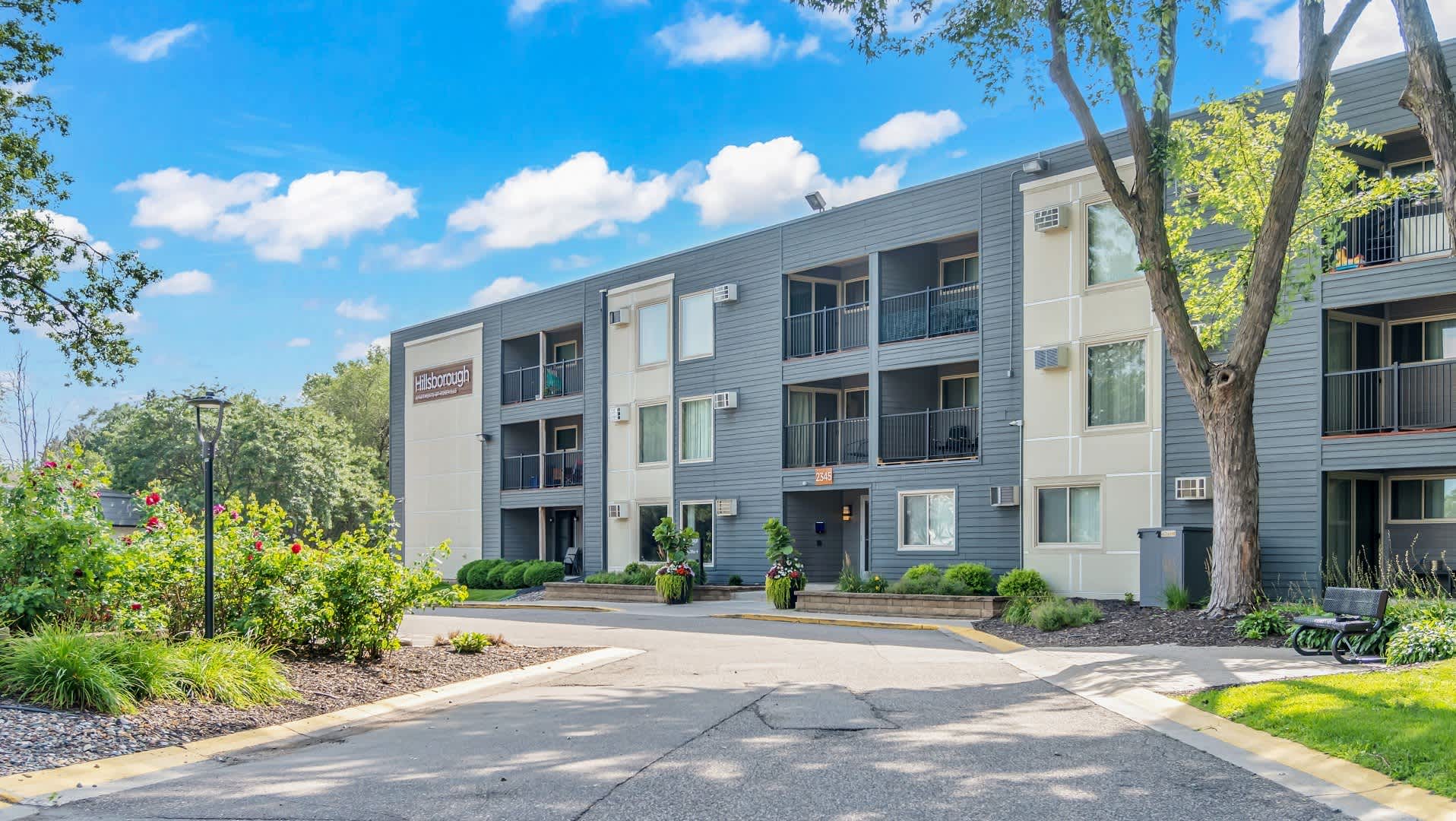 Hillsborough Apartments – photo 2