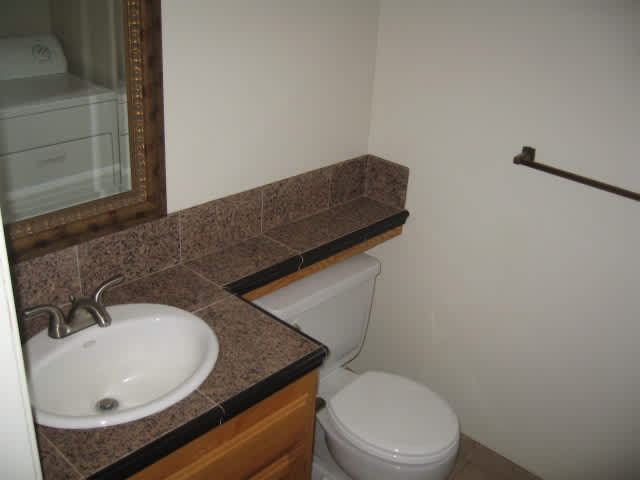 NE Fresno Home, near Woodward Park, 2BR/1.5BA – photo 5