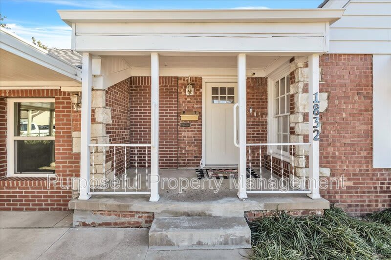 1832 Northwest 34th Street – photo 3