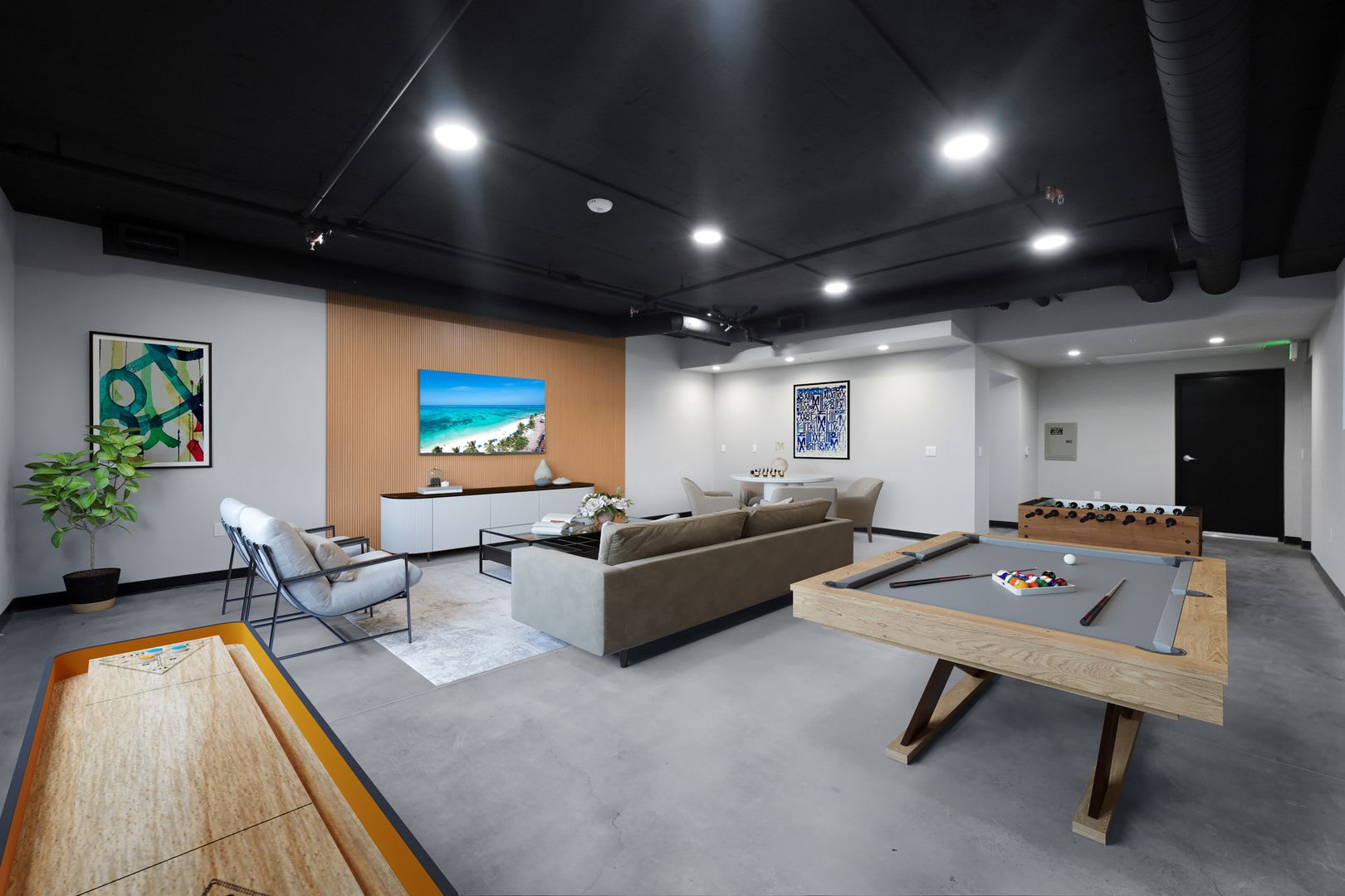 Erwin Brand New Building – photo 3