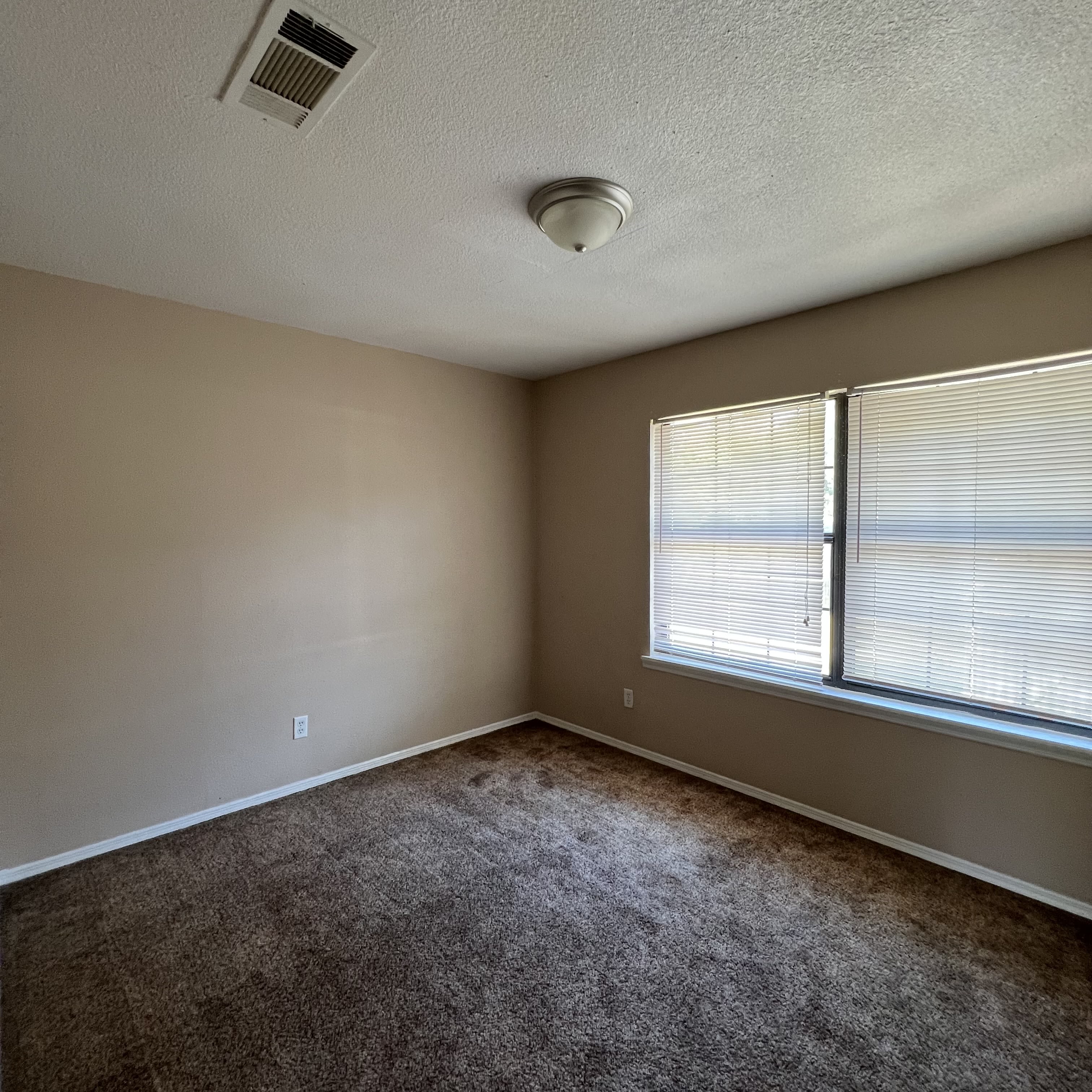101 Ida St – photo 5