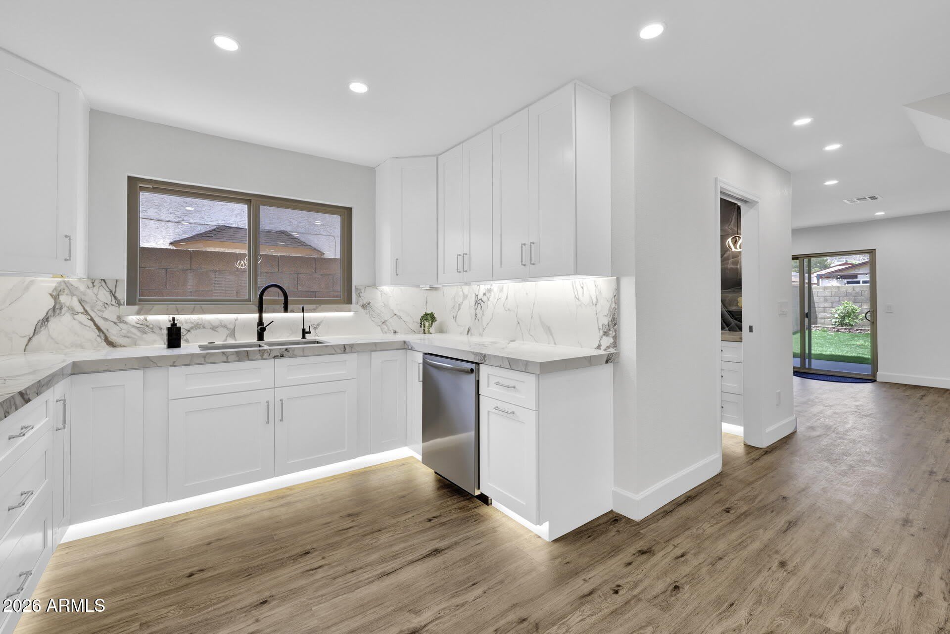 4760 W Wahalla Lane – photo 5