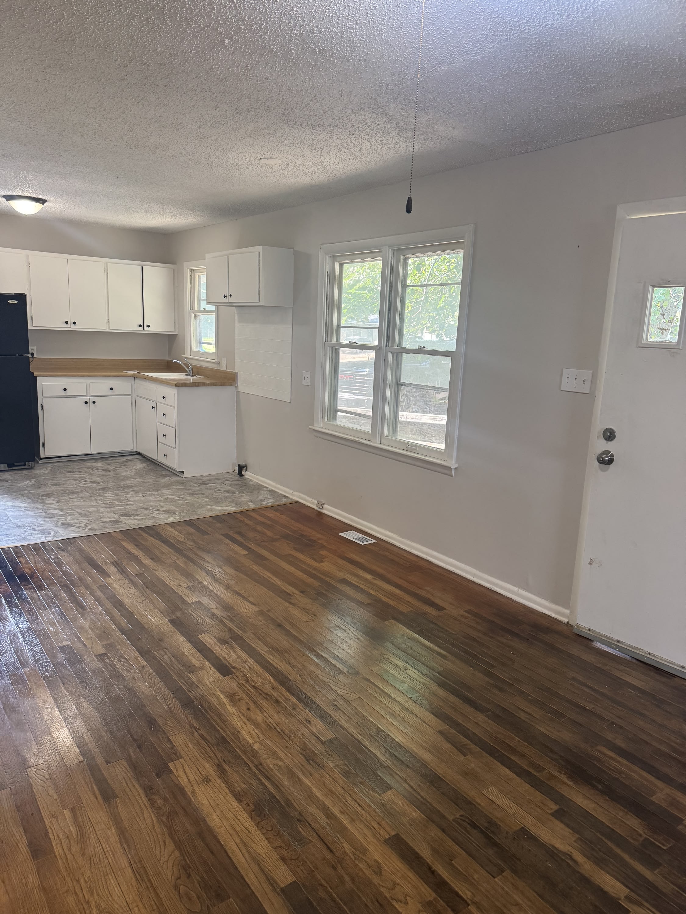 1801 Se Sage St – photo 3