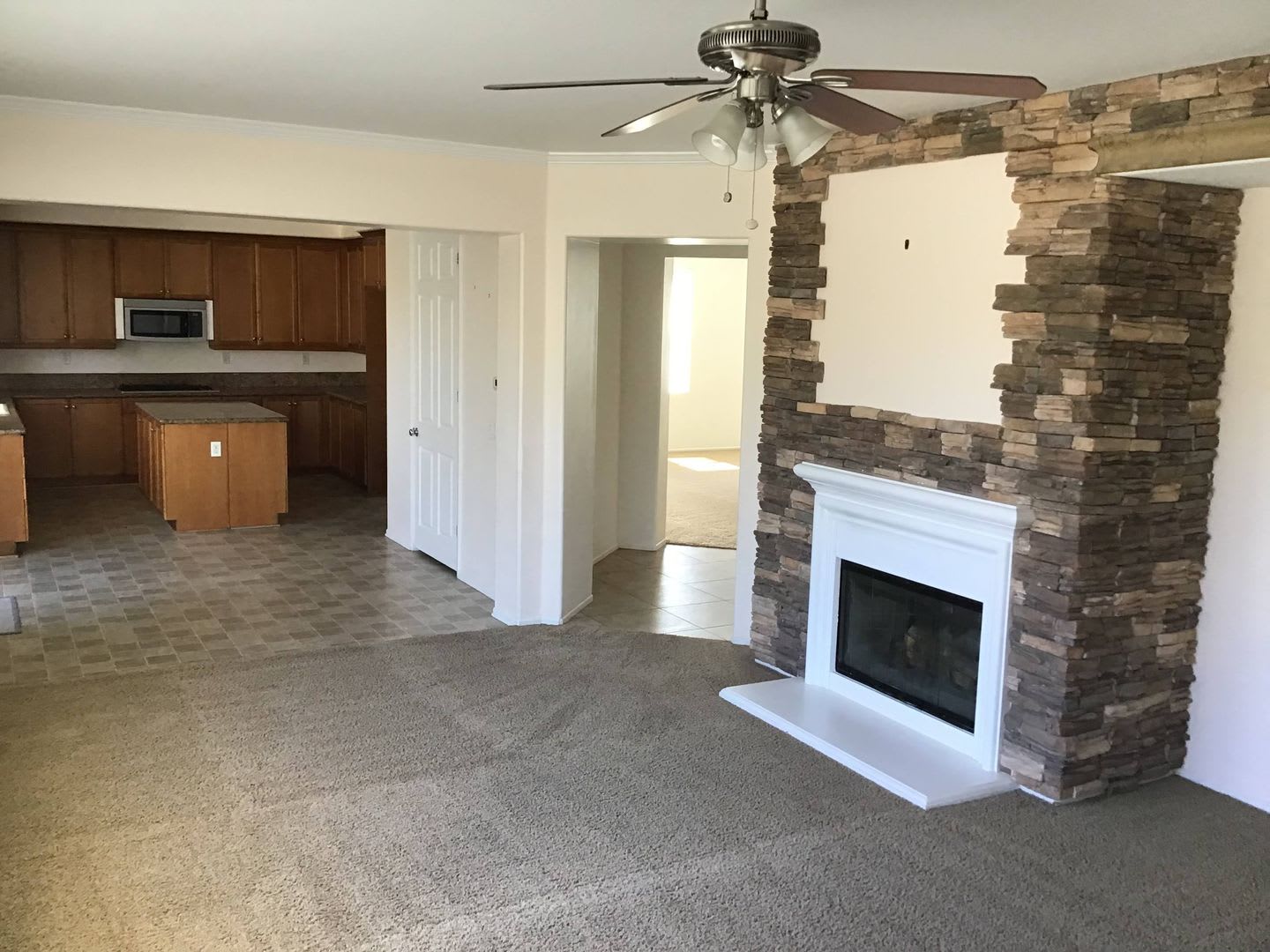 Beautiful 2 Story West Lancaster Home Offering 3024 sq. ft Near Quartz Hill High School – photo 5
