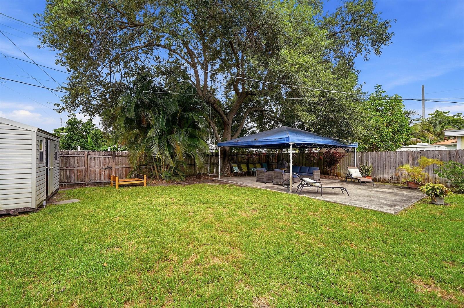 1208 North 31St Avenue – photo 2