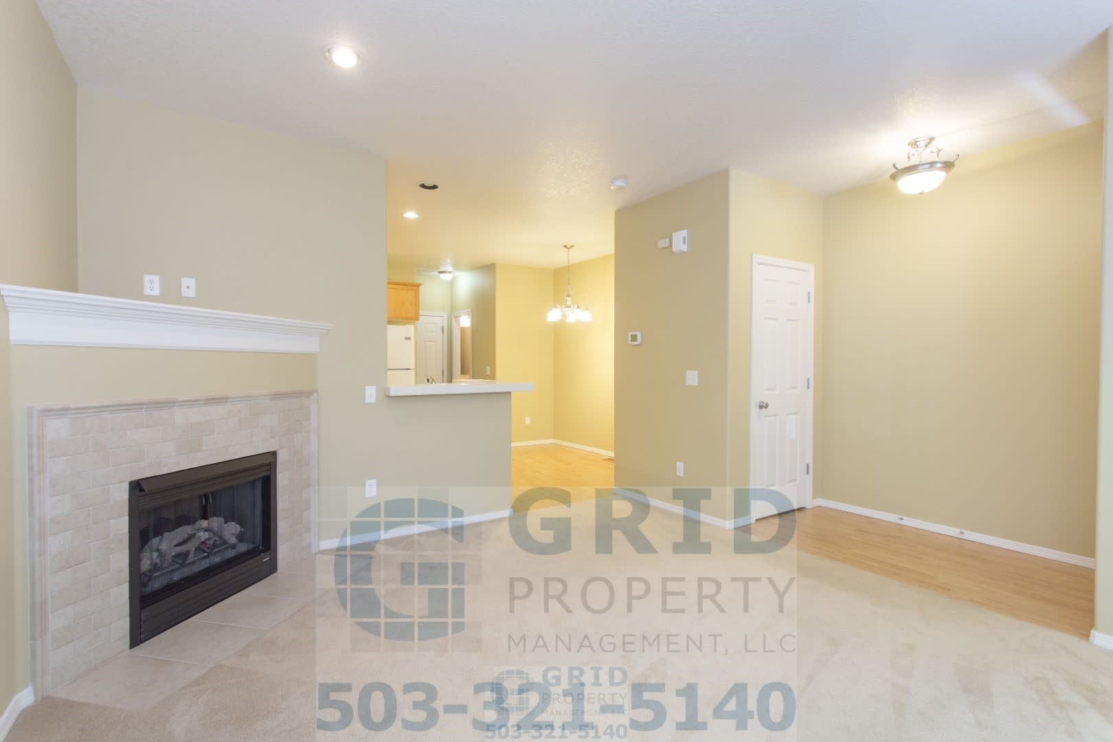 Spacious 3 Bedroom, 2.5 Bath Townhome Available in Hillsboro – photo 2