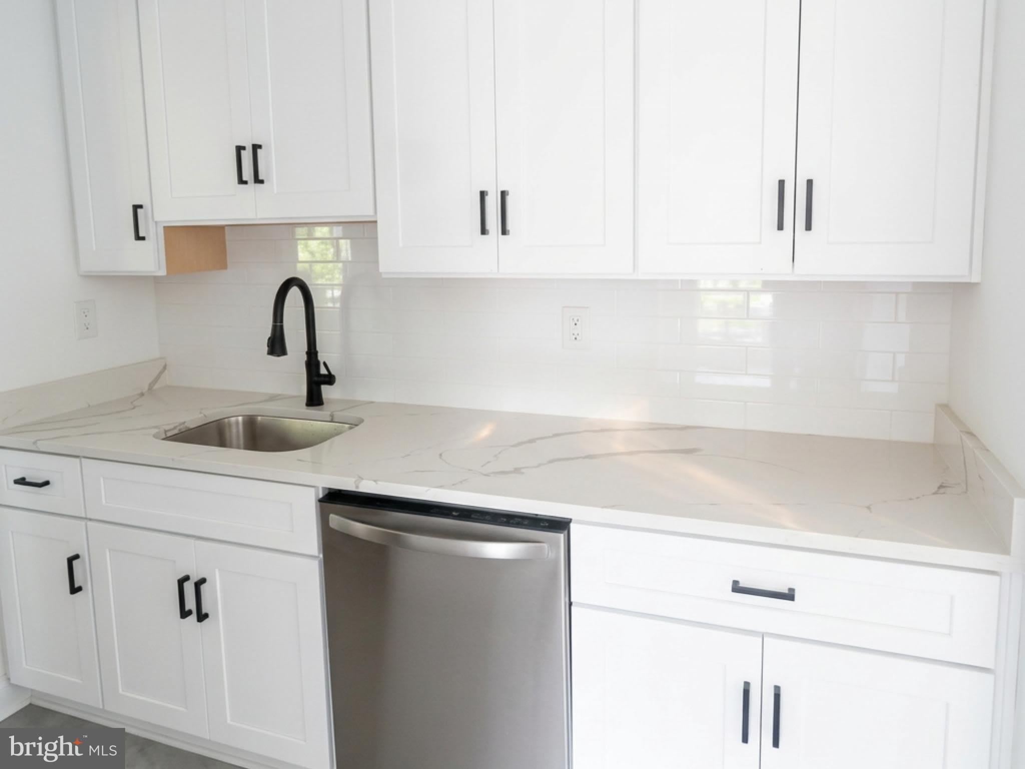 4930 W CHESTER Pike – photo 2