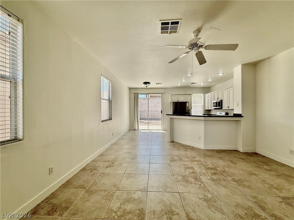 10677 Windrose Point Avenue – photo 3