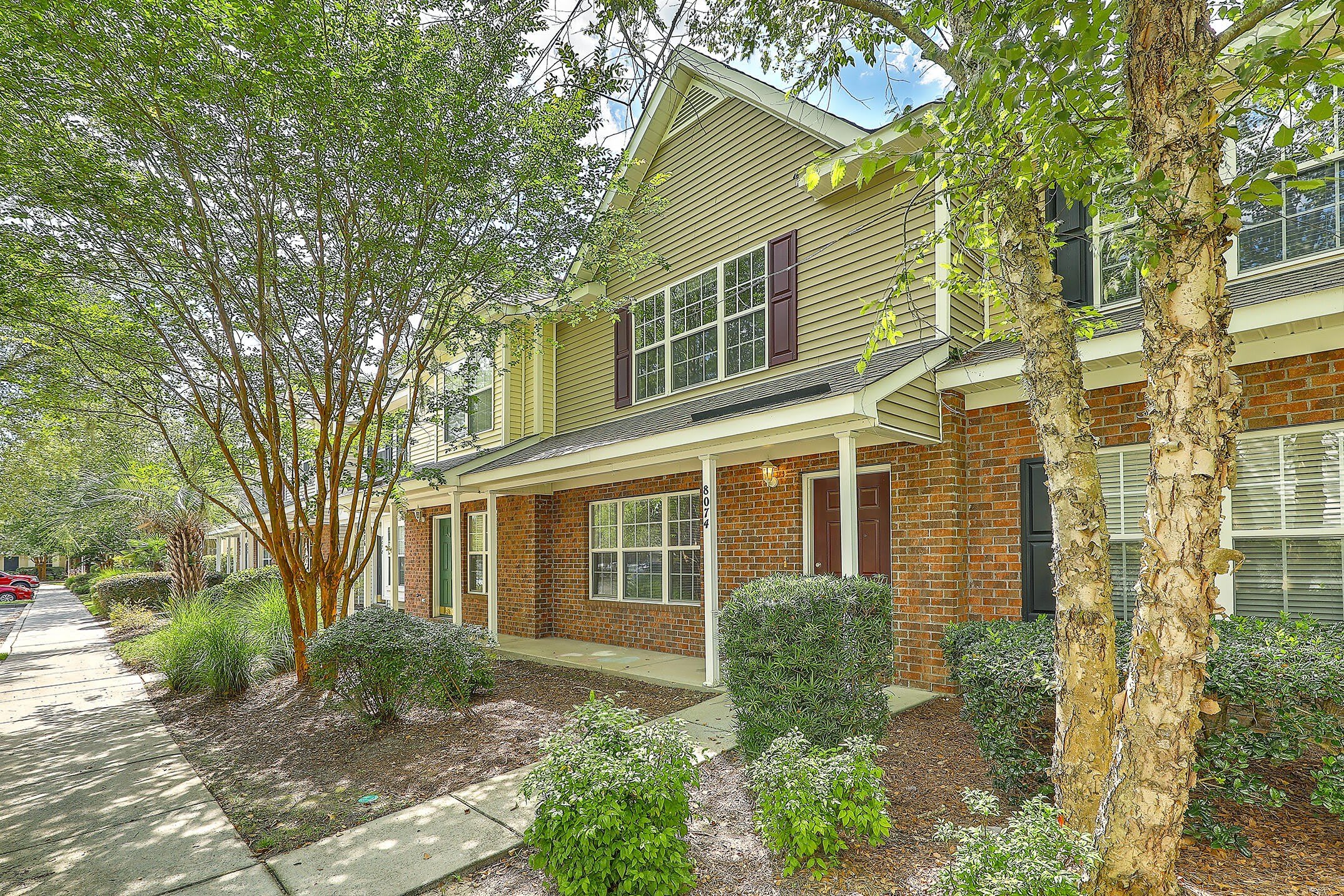 8074 Shadow Oak Drive – photo 3