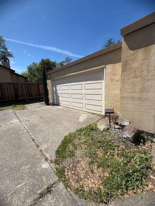 2808 Tachevah Dr – photo 1