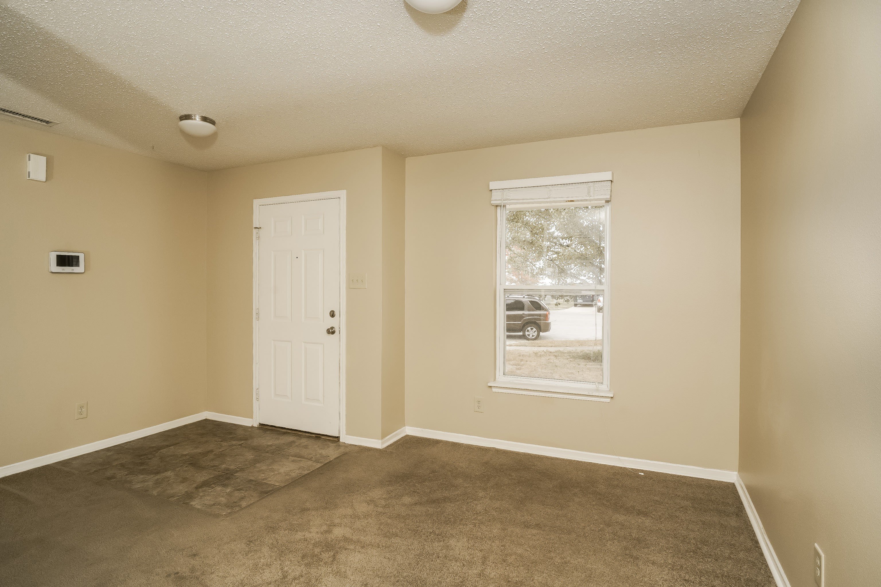 3328 Summer Breeze Circle – photo 5