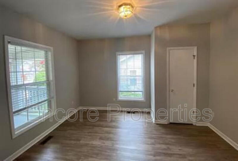 1006 Parker Street – photo 4