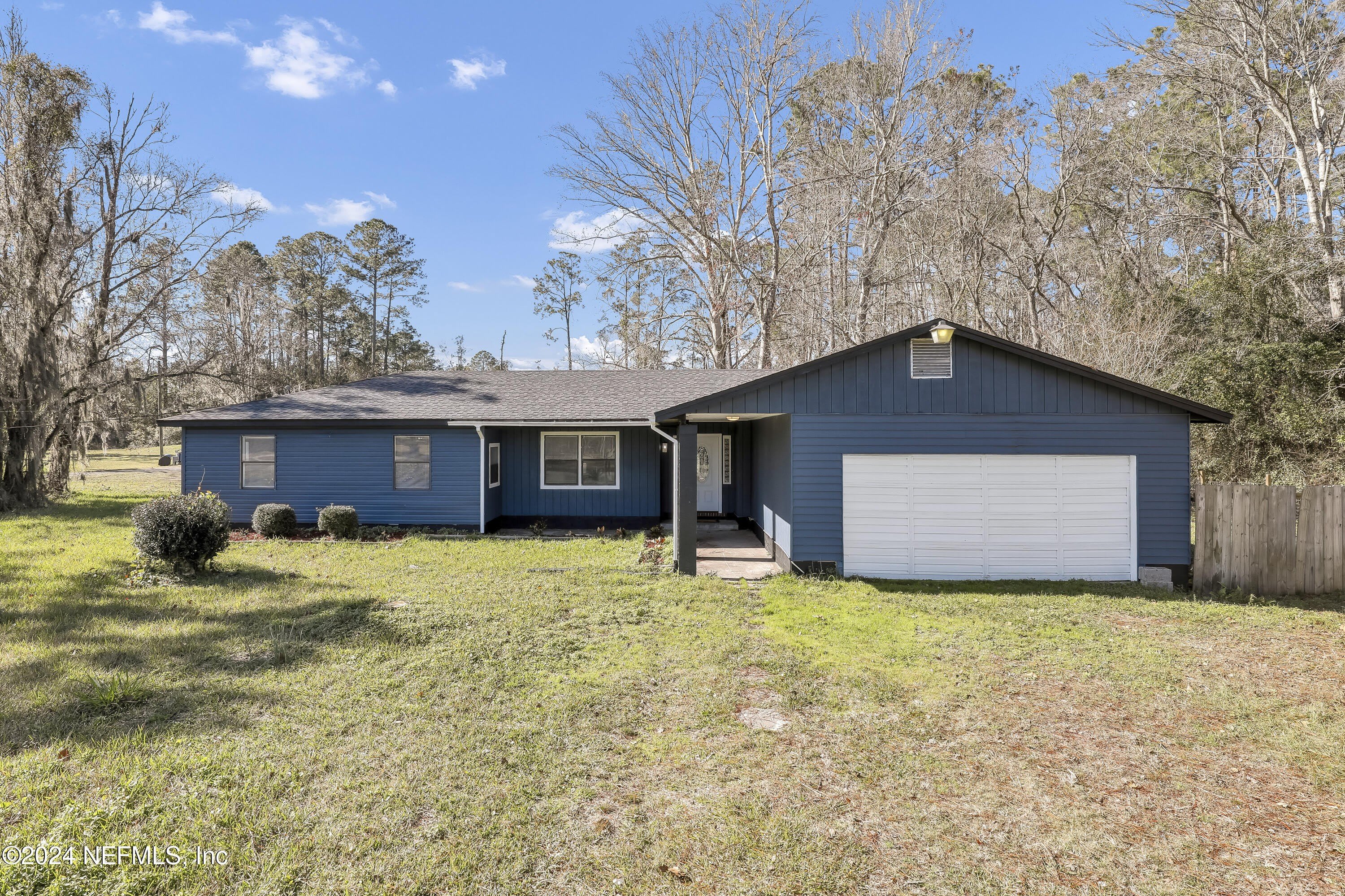 54221 CRAVEY Road – photo 1