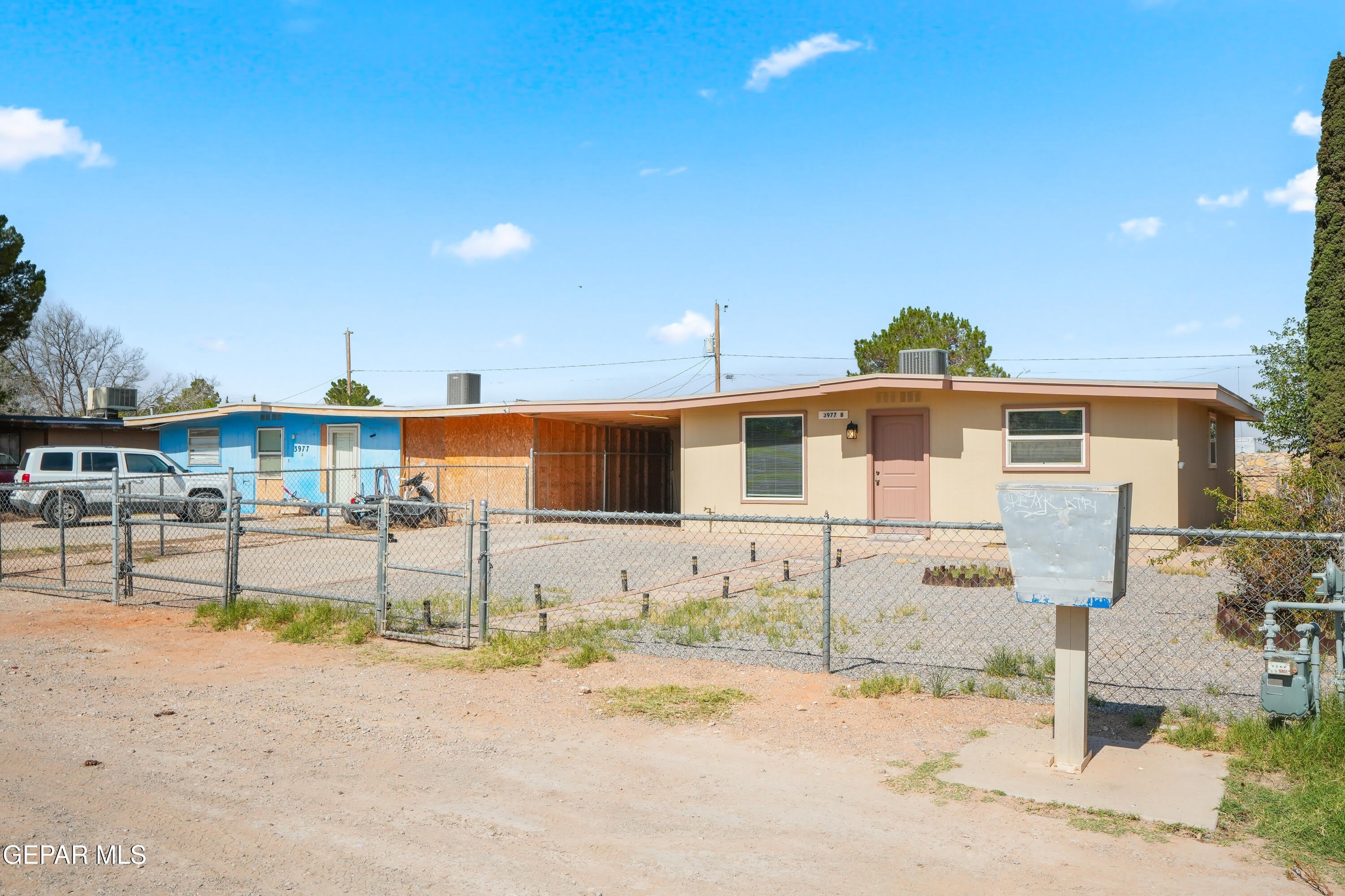 3977 LAS CASITAS Drive – photo 2