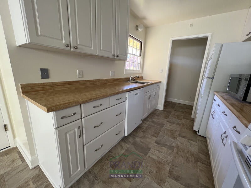 25 El Camino Dr – photo 5
