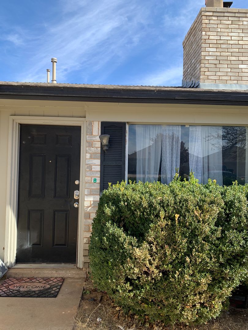 614 N Elkhart – photo 1
