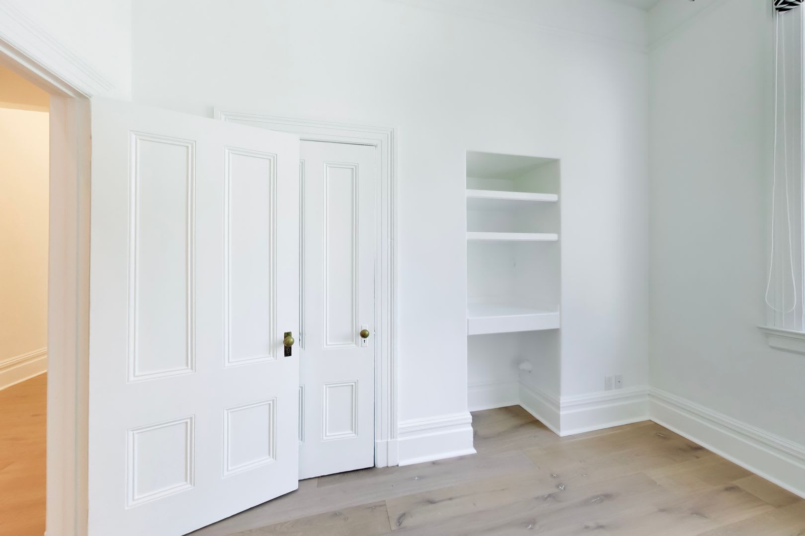 Newly Updated 2BR/2BA Flat with Classic San Francisco Charm – photo 5