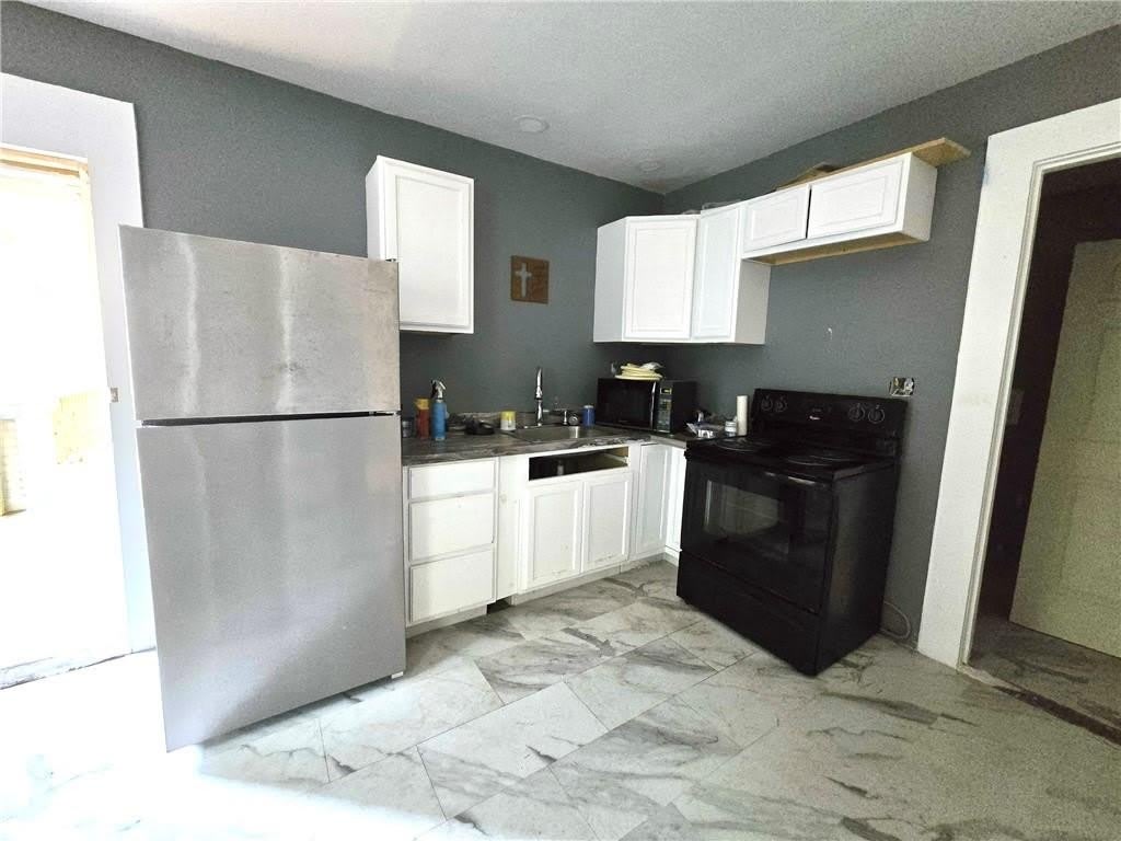 947 Troupe Street – photo 4
