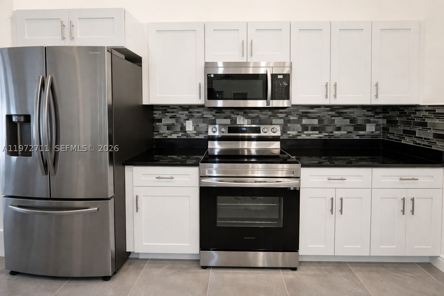 1440 GRAHAM CIR – photo 4
