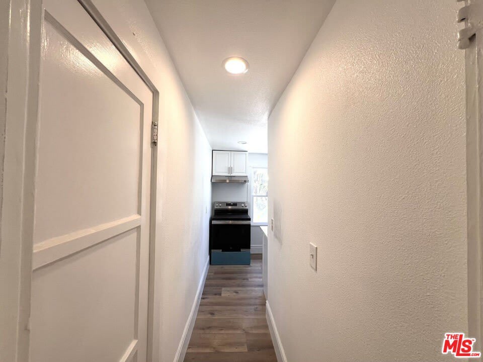 1828 S Gramercy Pl – photo 5