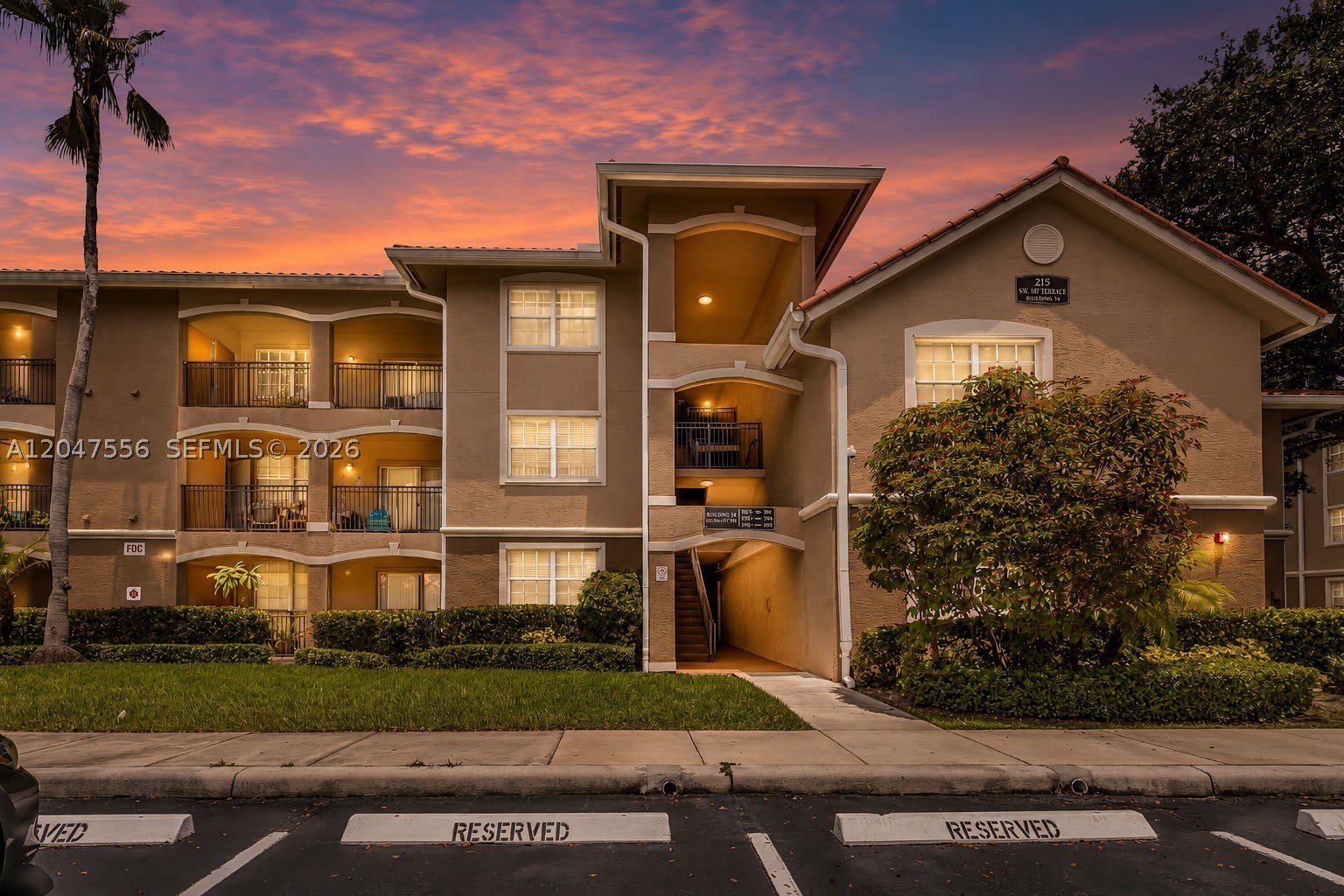 215 SW 117th Ter – photo 1