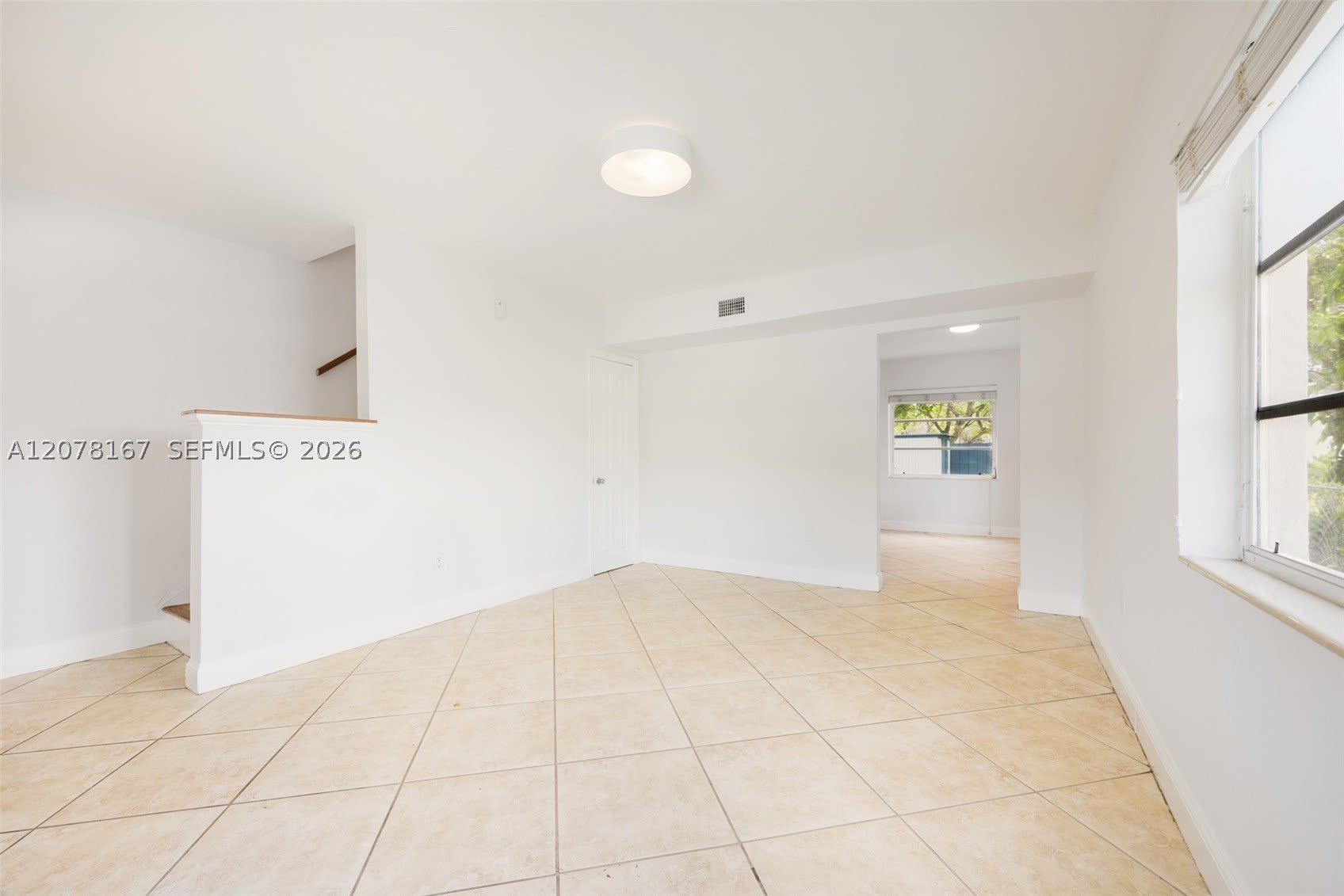 2332 SW 26th Ln – photo 4