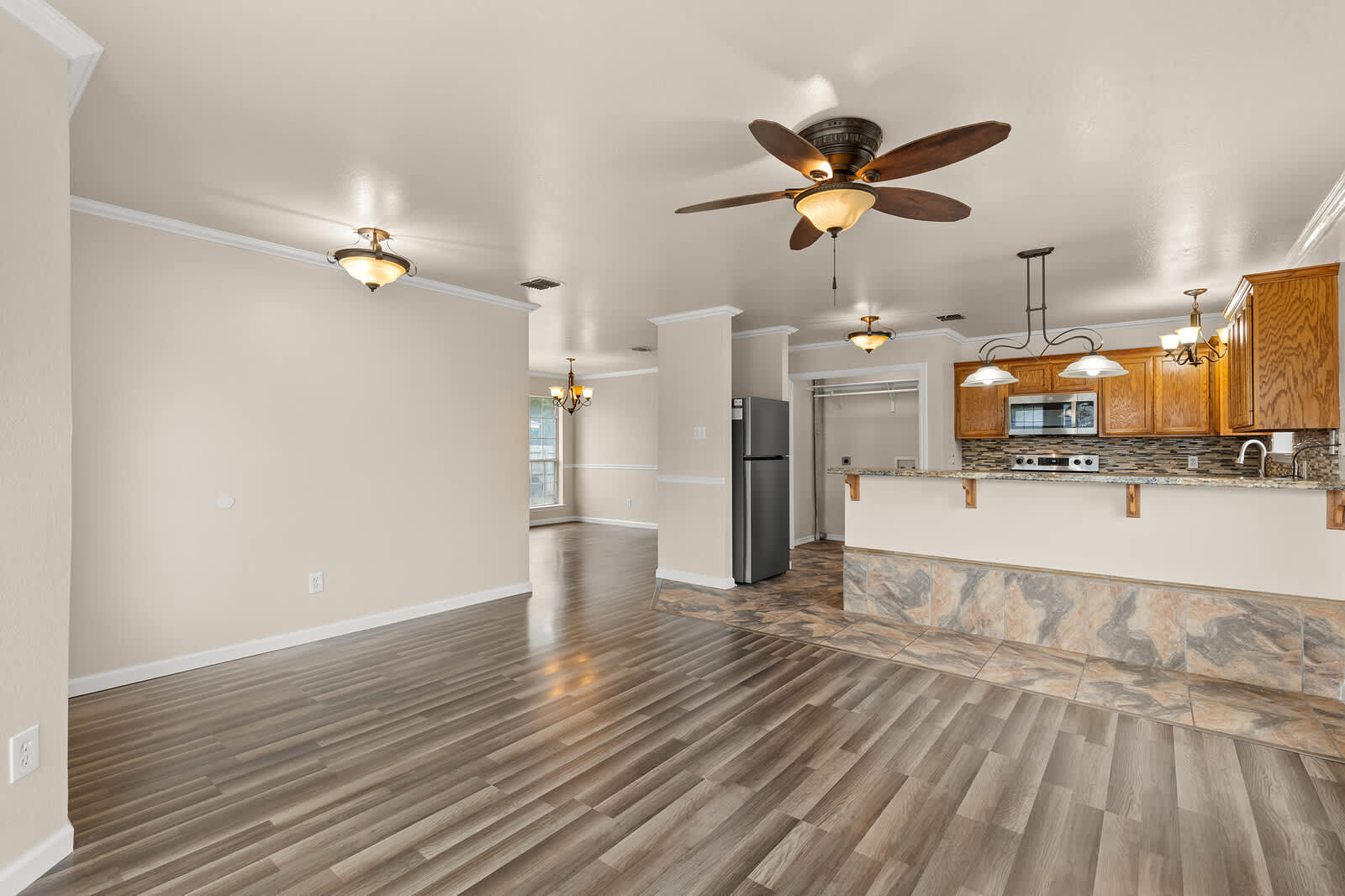 102 Applegrove Circle – photo 2