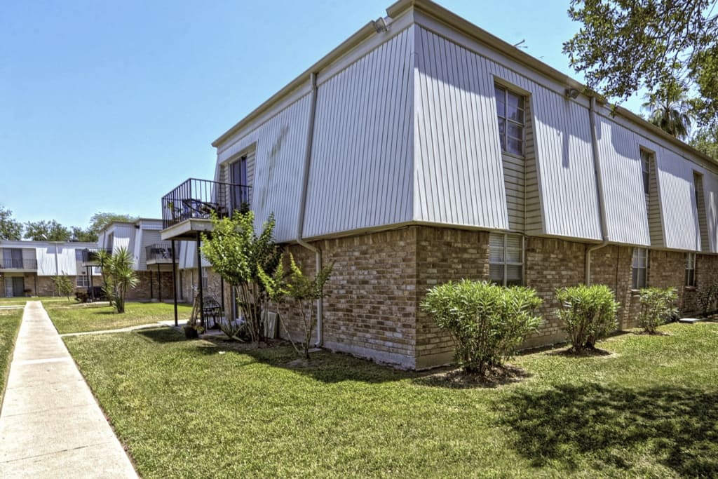 Jackson Square Apartments – photo 4