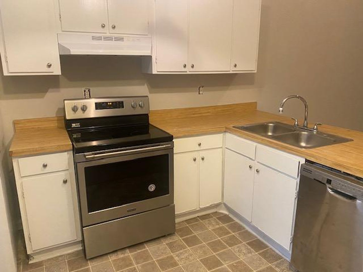 909-C West Chatham Street – photo 4