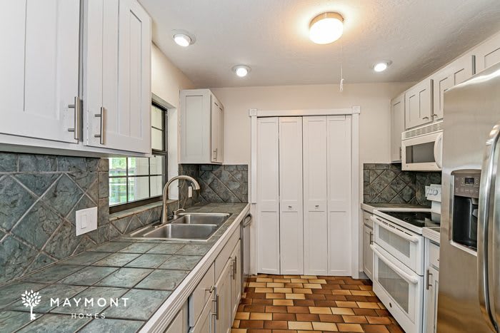 7286 Jonas Road – photo 5